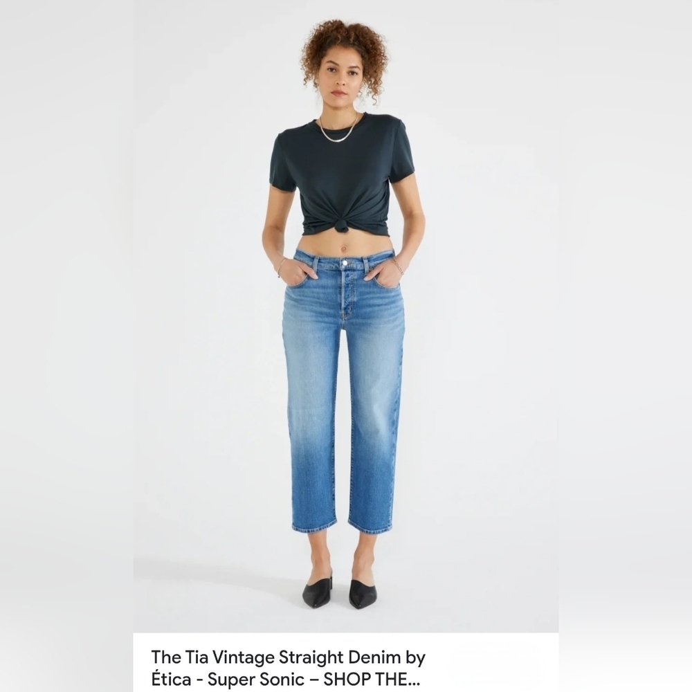 Etica Tia Vintage Straight Crop Light Blue Jeans, Sz 30  Women's